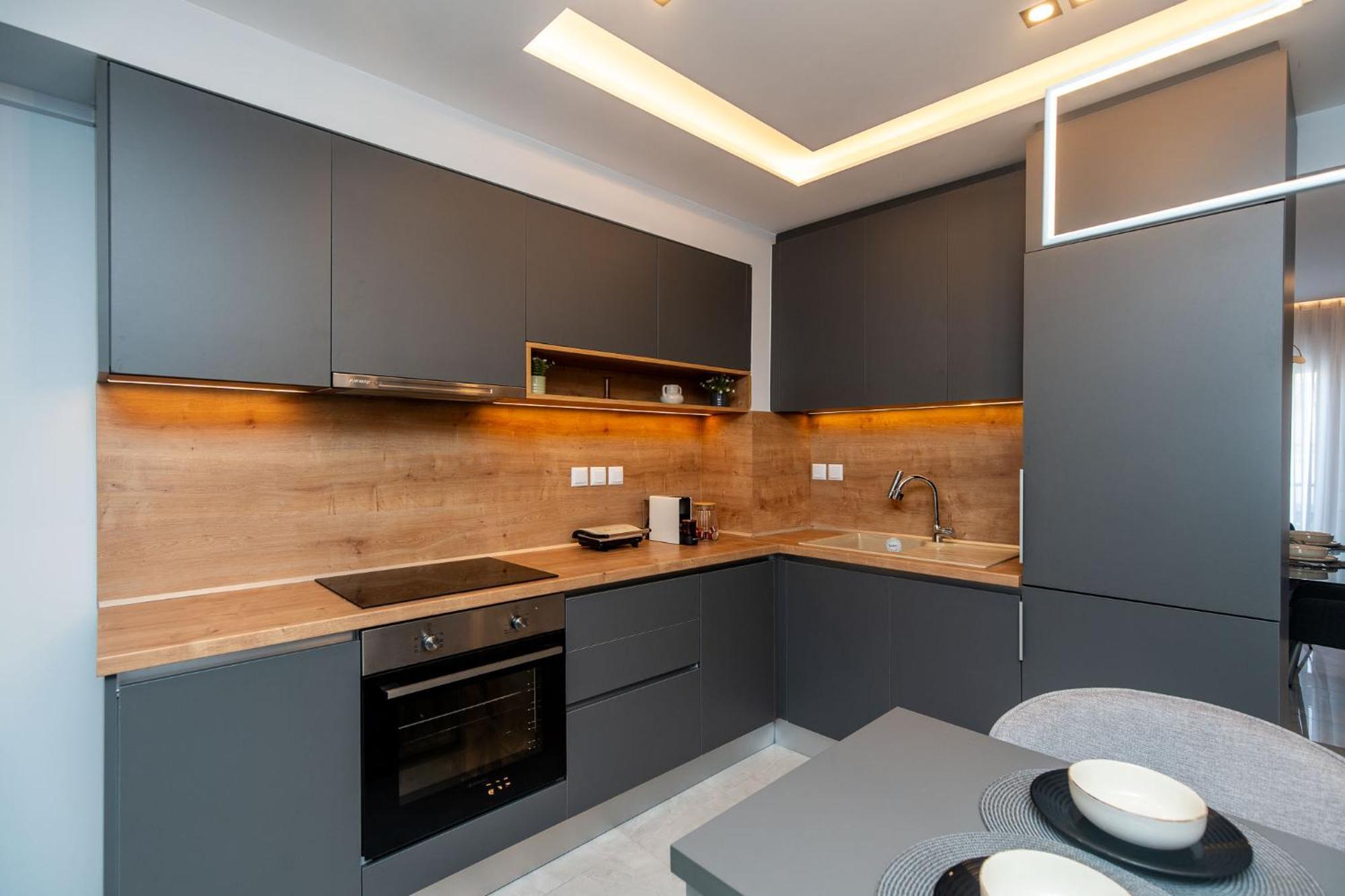 Urban Jungle Apartment Солун Екстериор снимка