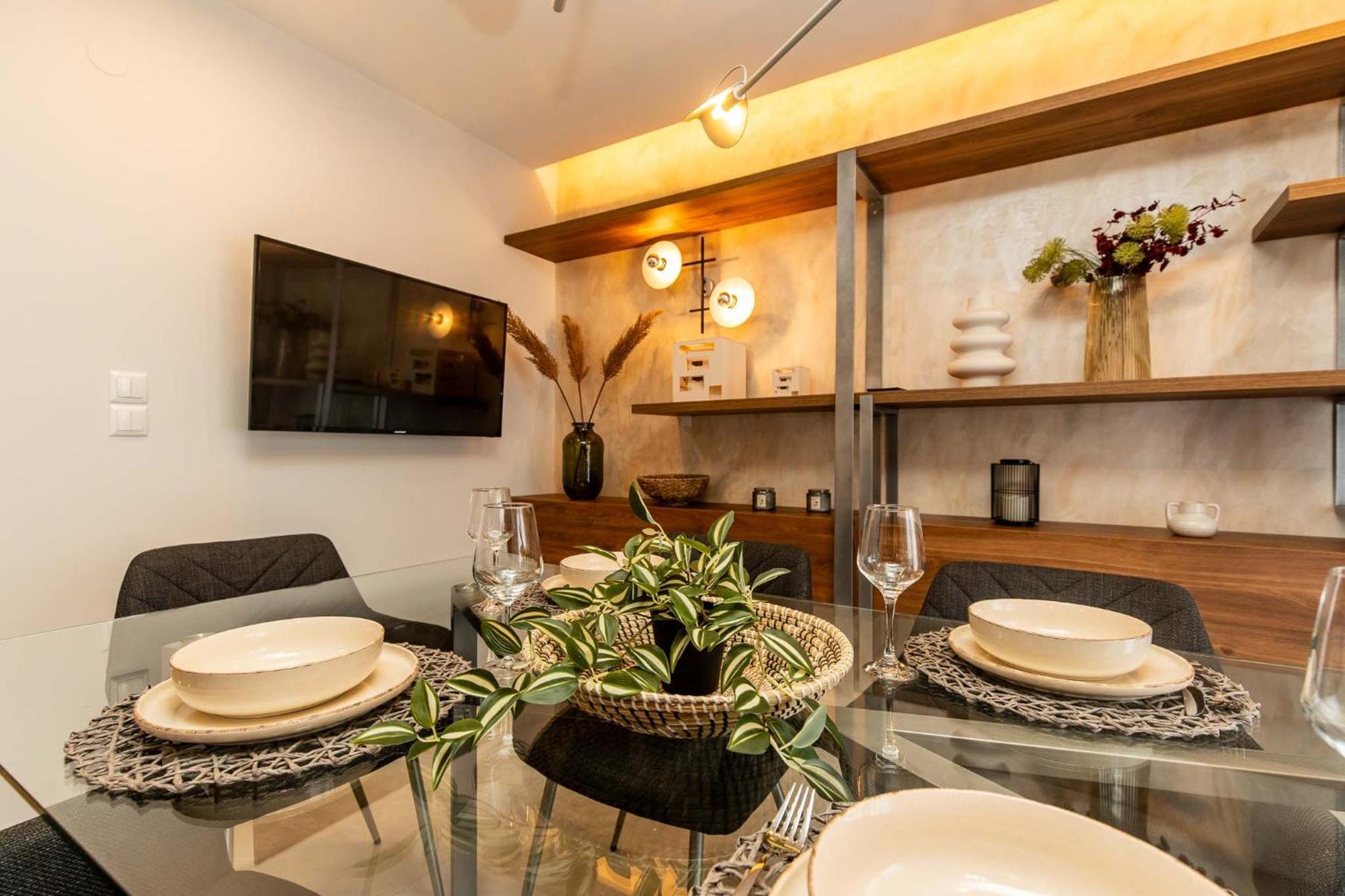 Urban Jungle Apartment Солун Екстериор снимка